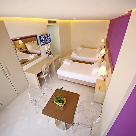 Palace Отель 4*