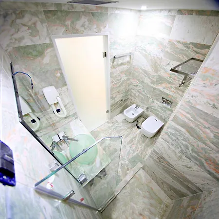 Palace Hotel 4*