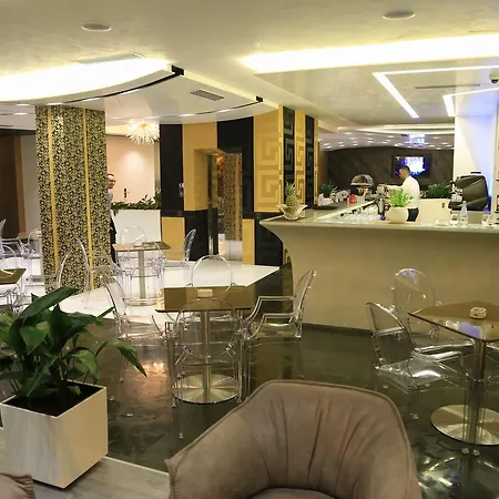 Palace 4* Vlorë