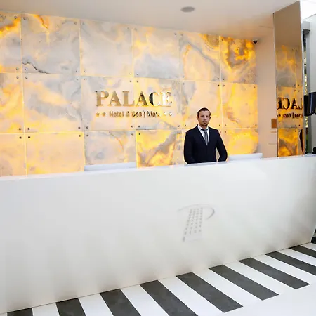 Palace 4*