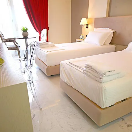 Palace Hotel 4*